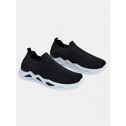 Royalfashion Wsuwane sneakersy damskie Vitore ze sklepu royalfashion.pl w kategorii Buty sportowe damskie - zdjęcie 180182276