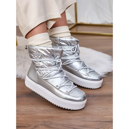 Royalfashion Wsuwane botki a'la śniegowce damskie w kolorze srebrnym Vevnose ze sklepu royalfashion.pl w kategorii Śniegowce damskie - zdjęcie 180183759