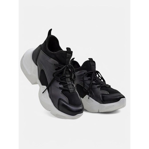 Royalfashion Sportowe sneakersy damskie na grubszej podeszwie Vivers ze sklepu royalfashion.pl w kategorii Buty sportowe damskie - zdjęcie 180186777