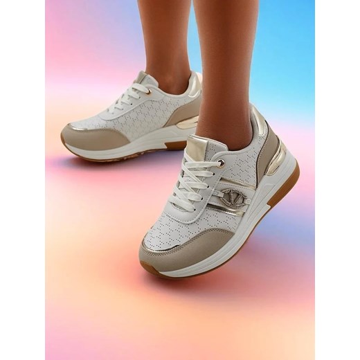 Royalfashion Sneakersy damskie na koturnie Capre ze sklepu royalfashion.pl w kategorii Buty sportowe damskie - zdjęcie 180197236