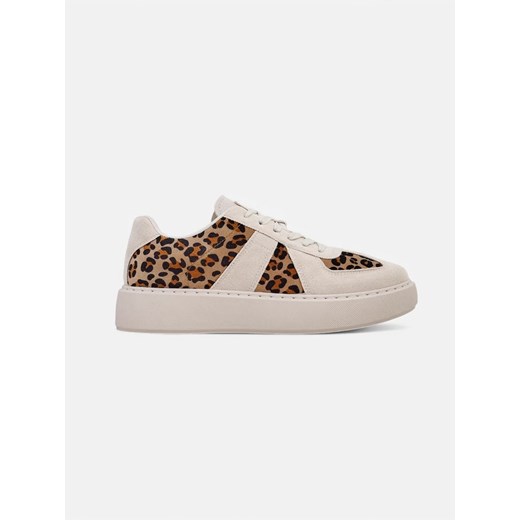 Royalfashion Sportowe sneakersy damskie z printem w panterkę Big Cat ze sklepu royalfashion.pl w kategorii Buty sportowe damskie - zdjęcie 180197308