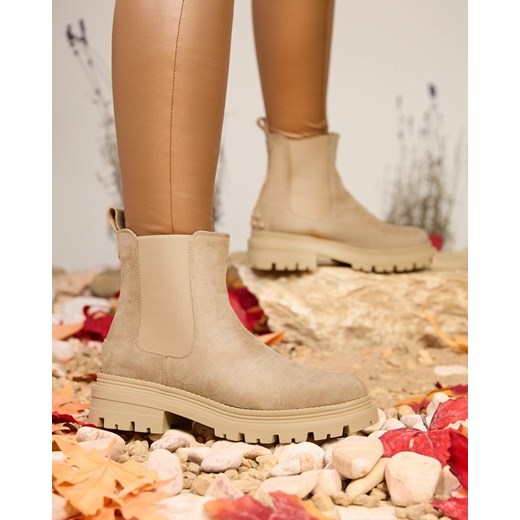 Royalfashion Beżowe damskie ocieplane botki Comfy Walk ze sklepu royalfashion.pl w kategorii Botki - zdjęcie 180200979
