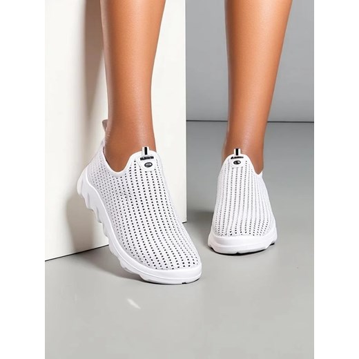 Royalfashion Wsuwane damskie materiałowe buty sportowe Eraste ze sklepu royalfashion.pl w kategorii Buty sportowe damskie - zdjęcie 180201975