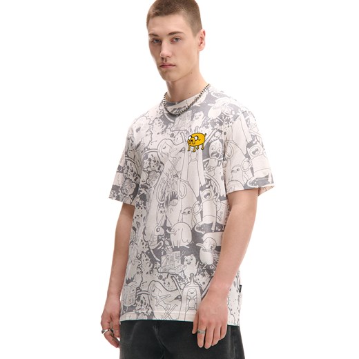 Cropp - Wzorzysty T-shirt Adventure Time - kremowy ze sklepu Cropp w kategorii T-shirty męskie - zdjęcie 180227449