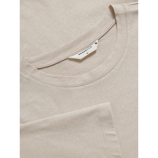 Beżowy t-shirt męski Reserved 