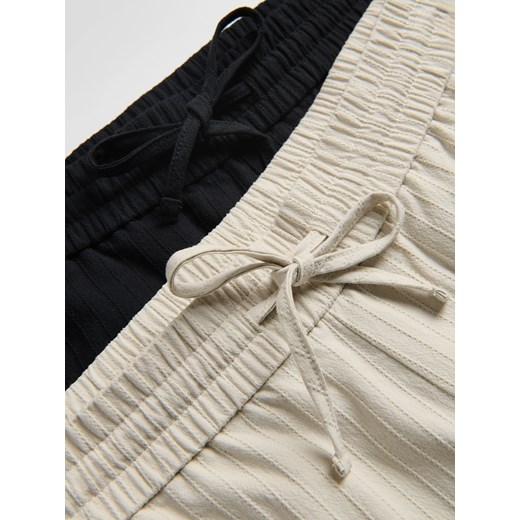 Reserved spodenki męskie 