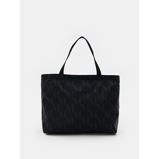Mohito - Czarna torebka shopper z kosmetyczką - czarny ze sklepu Mohito w kategorii Torby Shopper bag - zdjęcie 180230738