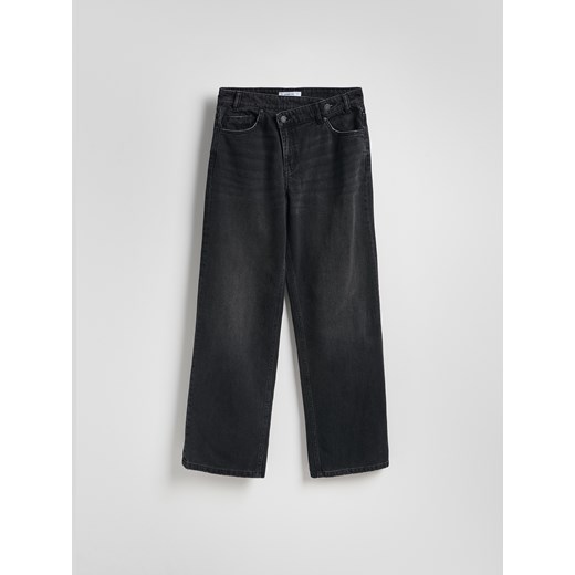 Reserved - Jeansy wide leg z asymetrycznym zapięciem - czarny ze sklepu Reserved w kategorii Jeansy damskie - zdjęcie 180231868