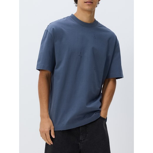 Reserved - T-shirt oversize z postrzępionymi brzegami - jasnoniebieski ze sklepu Reserved w kategorii T-shirty męskie - zdjęcie 180247555