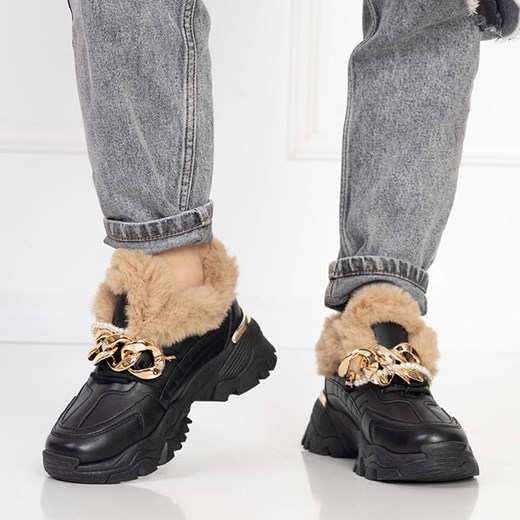 Royalfashion Sportowe czarne buty damskie z futerkiem Flixis ze sklepu royalfashion.pl w kategorii Buty sportowe damskie - zdjęcie 180249696