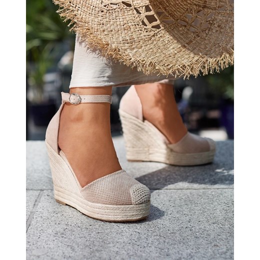 Royalfashion Beżowe damskie sandały na koturnie Meylasi ze sklepu royalfashion.pl w kategorii Espadryle damskie - zdjęcie 180252408