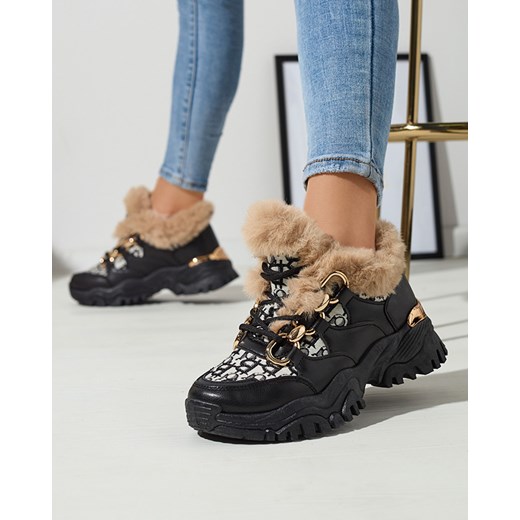 Royalfashion Sportowe buty damskie z futerkiem w kolorze czarnym Reyma ze sklepu royalfashion.pl w kategorii Buty sportowe damskie - zdjęcie 180253458