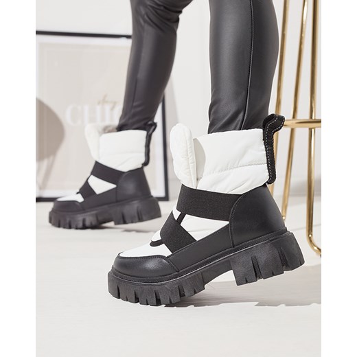 Royalfashion Buty a'la śniegowce damskie na płaskiej podeszwie w kolorze czarno- białym Ferory ze sklepu royalfashion.pl w kategorii Śniegowce damskie - zdjęcie 180253559