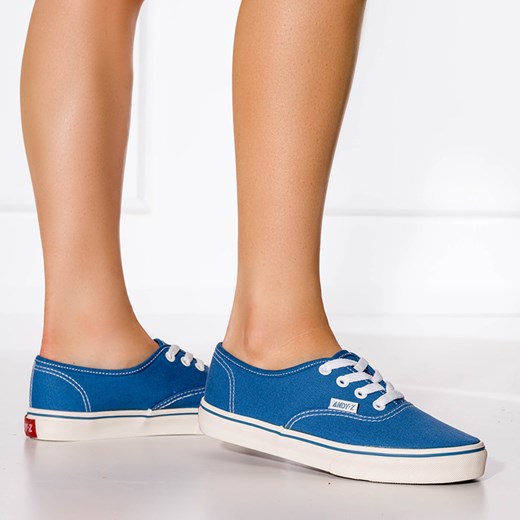 Royalfashion Ciemnoniebieskie damskie tenisówki typu trampki Lifeda ze sklepu royalfashion.pl w kategorii Trampki damskie - zdjęcie 180254598