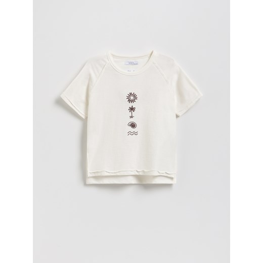 Reserved - Bawełniany T-shirt z haftem - złamana biel ze sklepu Reserved w kategorii Bluzki dziewczęce - zdjęcie 180257218