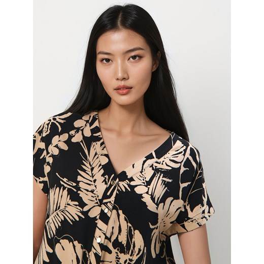 Mohito - Wzorzysta bluzka z wiskozy - beżowy Mohito 44 Mohito