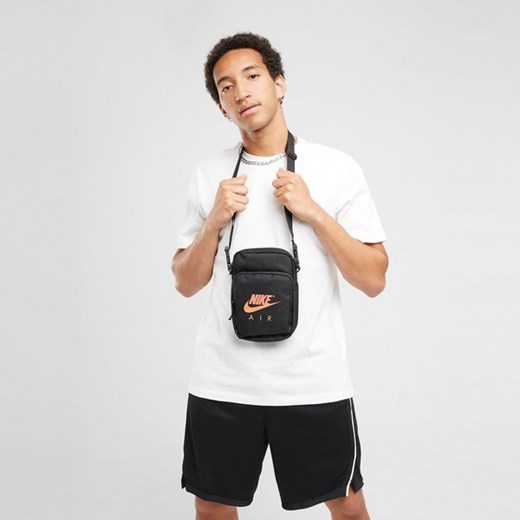 NIKE TORBA NK HRITG CRSSBDY-AIR WAVEY ze sklepu JD Sports  w kategorii Saszetki - zdjęcie 180274088