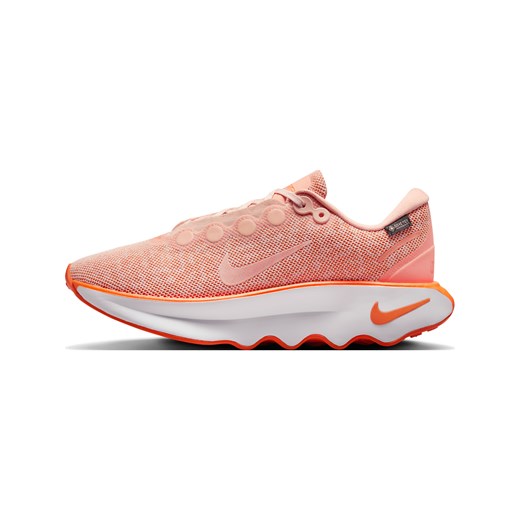 Damskie wodoszczelne buty do chodzenia Nike Motiva GORE-TEX - Różowy ze sklepu Nike poland w kategorii Buty sportowe damskie - zdjęcie 180274756