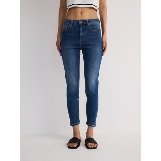 Reserved - Jeansy push up - granatowy Reserved 44 okazja Reserved