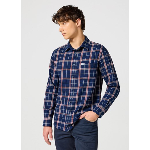 WRANGLER MĘSKA KOSZULA 1 PKT SHIRT RED INDIGO 112357221 W5X2017325 ze sklepu YouNeedit.pl w kategorii Koszule męskie - zdjęcie 180288977