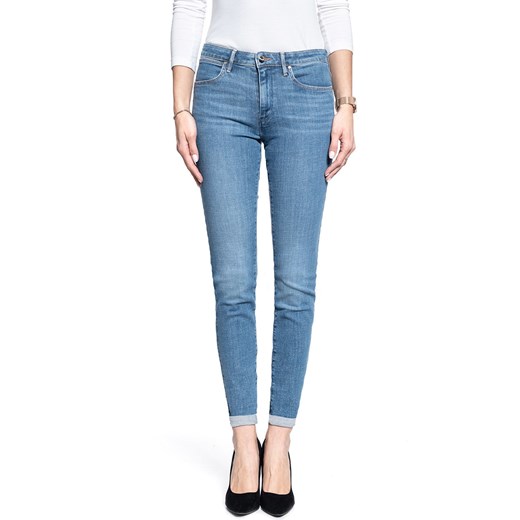 Jeansy damskie Wrangler w miejskim stylu 