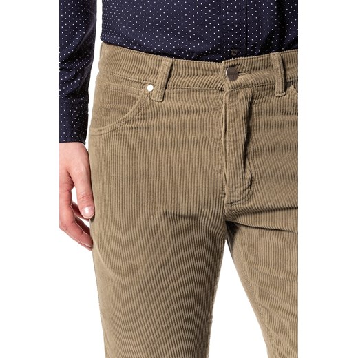 WRANGLER SPODNIE MĘSKIE SLIDER CLAY BEIGE W18RSU230 112127396 Wrangler W33 L32 YouNeedit.pl