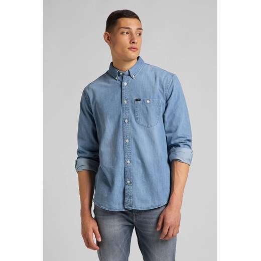 MĘSKA KOSZULA JEANSOWA LEE RIVETED SHIRT FROST BLUE L66IPLMJ 112116458 ze sklepu YouNeedit.pl w kategorii Koszule męskie - zdjęcie 180292998