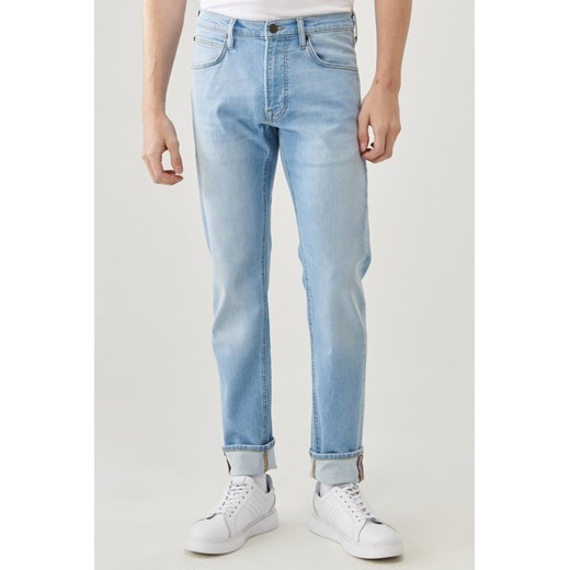 LEE DAREN ZIP FLY MĘSKIE SPODNIE JEANSOWE BLEACHED CODY L707NLUH 112145465 ze sklepu YouNeedit.pl w kategorii Jeansy męskie - zdjęcie 180293648