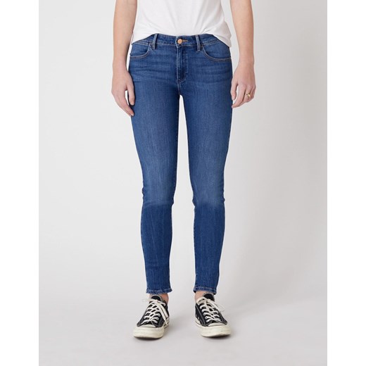 SPODNIE DAMSKIE WRANGLER SKINNY SOFT SKY W28KJB21K 112128278 ze sklepu YouNeedit.pl w kategorii Jeansy damskie - zdjęcie 180294698
