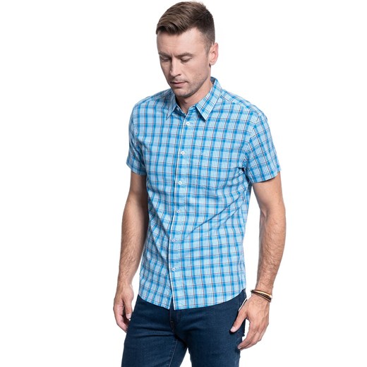 MĘSKA KOSZULA MATERIAŁOWA WRANGLER SS 1 PKT SHIRT CERULEAN BLUE W5J11OXVT 112130160 ze sklepu YouNeedit.pl w kategorii Koszule męskie - zdjęcie 180295255