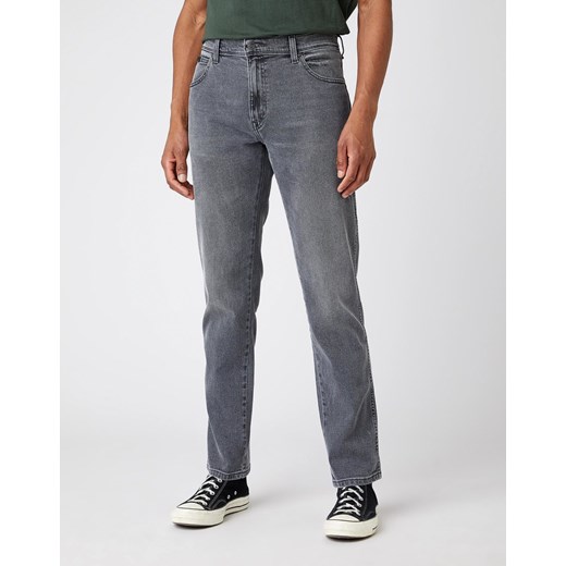 MĘSKIE SPODNIE JEANSOWE WRANGLER TEXAS TAPER GREY ACE W12T3051U 112141164 ze sklepu YouNeedit.pl w kategorii Jeansy męskie - zdjęcie 180296216
