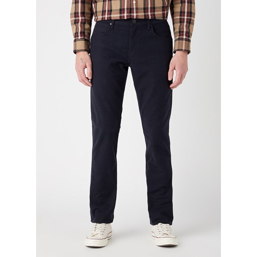 WRANGLER GREENSBORO MĘSKIE SPODNIE MATERIAŁOWE MATERIAŁ BLACK 112341455 W15Q011936 ze sklepu YouNeedit.pl w kategorii Spodnie męskie - zdjęcie 180296266