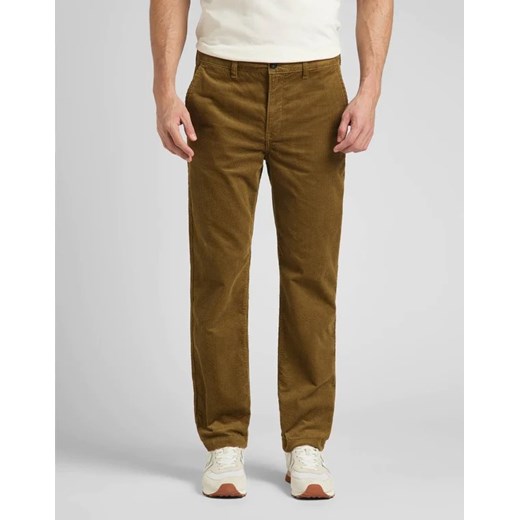 LEE REGULAR CHINO MĘSKIE SPODNIE MATERIAŁOWE MATERIAŁ TUMBLEWEED L71FQEDH 112321616 ze sklepu YouNeedit.pl w kategorii Jeansy męskie - zdjęcie 180297796