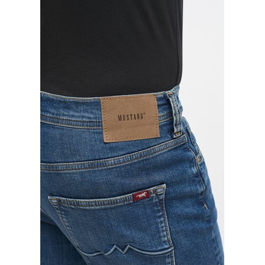 MUSTANG BOSTON MĘSKIE SPODNIE JEANSOWE DENIM BLUE 1013756 5000 582 Mustang W34 L32 YouNeedit.pl