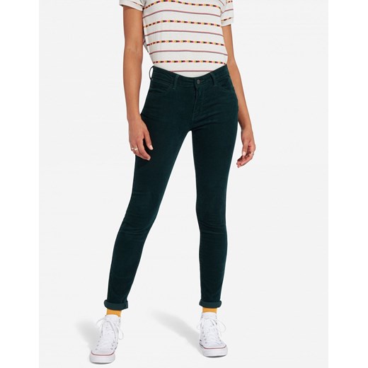 WRANGLER SKINNY SPODNIE DAMSKIE PINE W28KWLG01 112128355 ze sklepu YouNeedit.pl w kategorii Jeansy damskie - zdjęcie 180298938