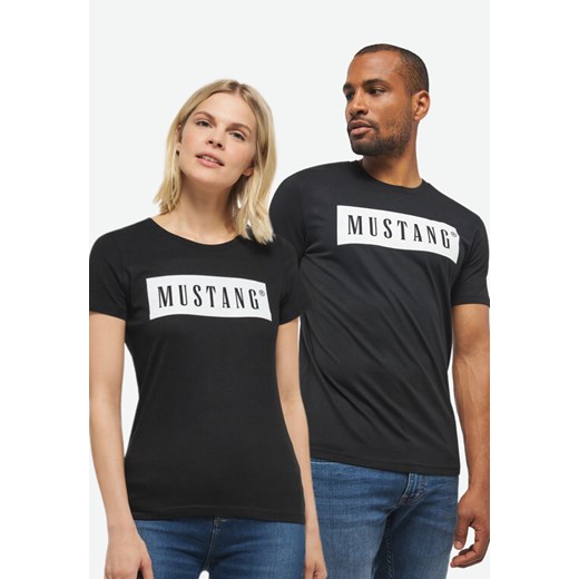 2PAK MUSTANG ALEX C / ALINA C LOGO TEE MĘSKI/DAMSKI T-SHIRT KOSZULKA LOGO BLACK 1013220 4142 ze sklepu YouNeedit.pl w kategorii Bluzki damskie - zdjęcie 180300186