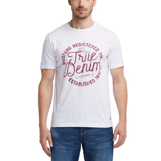 MUSTANG T SHIRT WORDING TEE GENERAL WHITE 1006388 2045 ze sklepu YouNeedit.pl w kategorii T-shirty męskie - zdjęcie 180300395