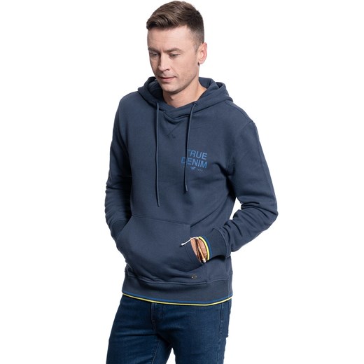 MĘSKA BLUZA Z KAPTUREM MUSTANG BENNET H HOOD PRINT 1009166 4085 ze sklepu YouNeedit.pl w kategorii Bluzy męskie - zdjęcie 180301675