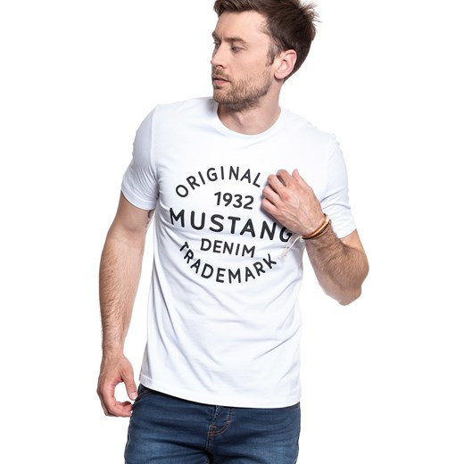 MUSTANG T SHIRT Logo T-Shirt general White 1007561 2045 Mustang XL YouNeedit.pl
