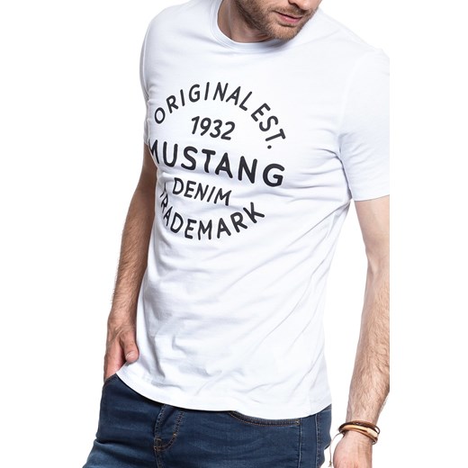 MUSTANG T SHIRT Logo T-Shirt general White 1007561 2045 Mustang XL YouNeedit.pl