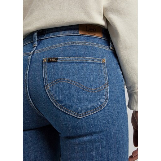 LEE SCARLETT MID DAMSKIE SPODNIE JEANSOWE LEXI L526OPWN 112144091 Lee W29 L31 YouNeedit.pl
