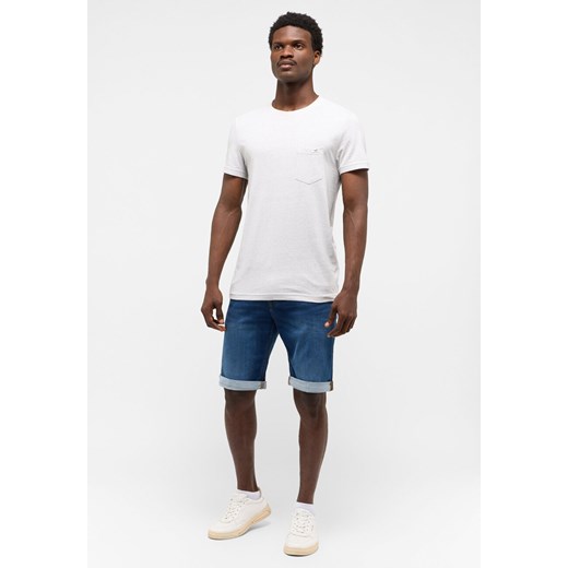 MĘSKIE SZORTY MUSTANG Chicago Shorts Z Denim Blue 1015692 5000 682 Mustang W32 YouNeedit.pl