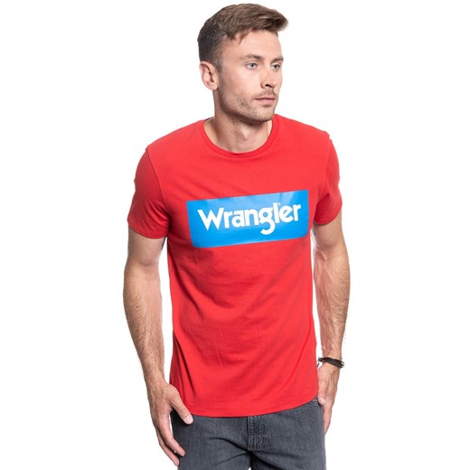 WRANGLER SS LOGO TEE FORMULA RED W742FKXWO 112131089 ze sklepu YouNeedit.pl w kategorii T-shirty męskie - zdjęcie 180315056