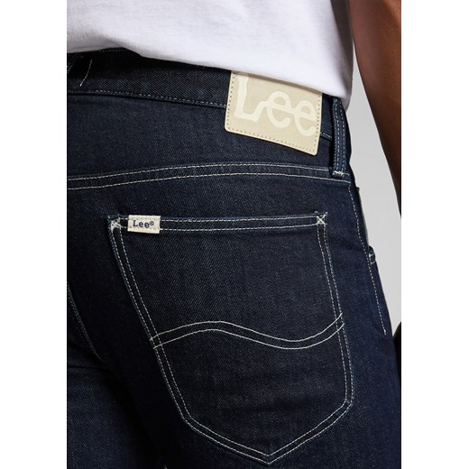 MĘSKIE SPODNIE JEANSOWE LEE DAREN BUTTON FLY RINSE L706NI36 112140662 Lee W30 L30 YouNeedit.pl