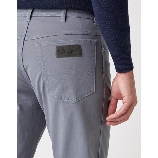 SPODNIE MĘSKIE WRANGLER TEXAS SLATE BLUE W121W3B25 112126233 Wrangler W32 L32 YouNeedit.pl