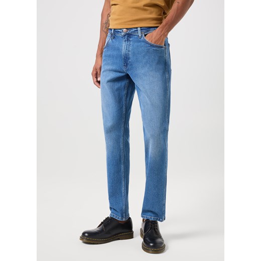 WRANGLER GREENSBORO MĘSKIE SPODNIE JEANSOWE DŻINSY GARNER BLUE 112350836 W15Q018009 ze sklepu YouNeedit.pl w kategorii Jeansy męskie - zdjęcie 180318388