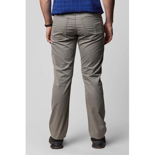 WRANGLER ARIZONA STRETCH MĘSKIE SPODNIE MATERIAŁOWE LIGHT OLIVE W12OAN148 Wrangler W32 L34 YouNeedit.pl