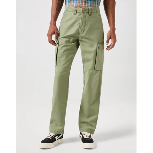 WRANGLER MESKIE SPODNIE MATERIAŁOWE BOJÓWKI CASEY JONES CARGO OLIVE 112350893 W1C2017995 ze sklepu YouNeedit.pl w kategorii Spodnie męskie - zdjęcie 180321049