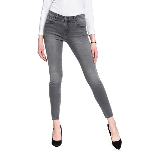 SPODNIE DAMSKIE WRANGLER SKINNY SKY GREY W28KKS74H 112128299 ze sklepu YouNeedit.pl w kategorii Jeansy damskie - zdjęcie 180323758