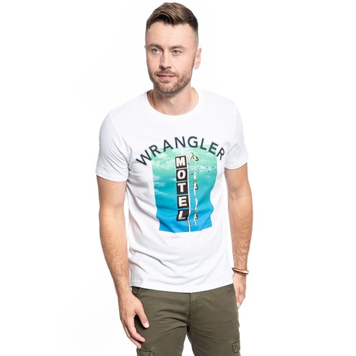 MĘSKI T-SHIRT WRANGLER SS GOOD TIMES TEE WHITE W7F8FK989 112131814 ze sklepu YouNeedit.pl w kategorii T-shirty męskie - zdjęcie 180324086